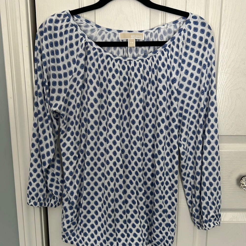 Michael Kors blue and white. 3Q scoop neck knot top